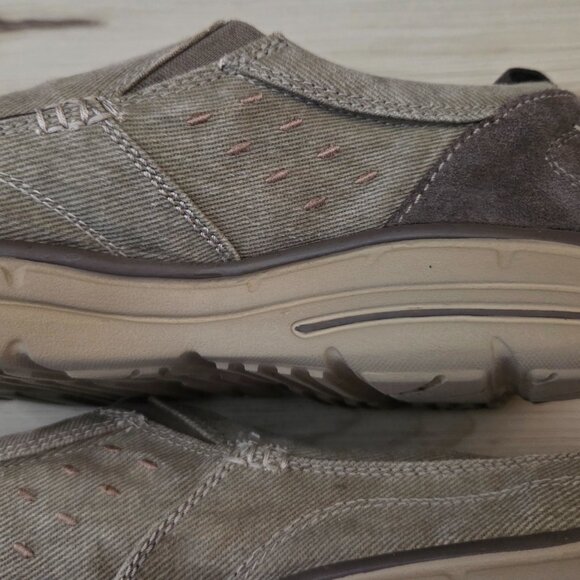 Mens Skechers Relaxed Fit Memory Foam Slip-On Shoes Loafers Khaki Size 11 - Picture 7 of 10